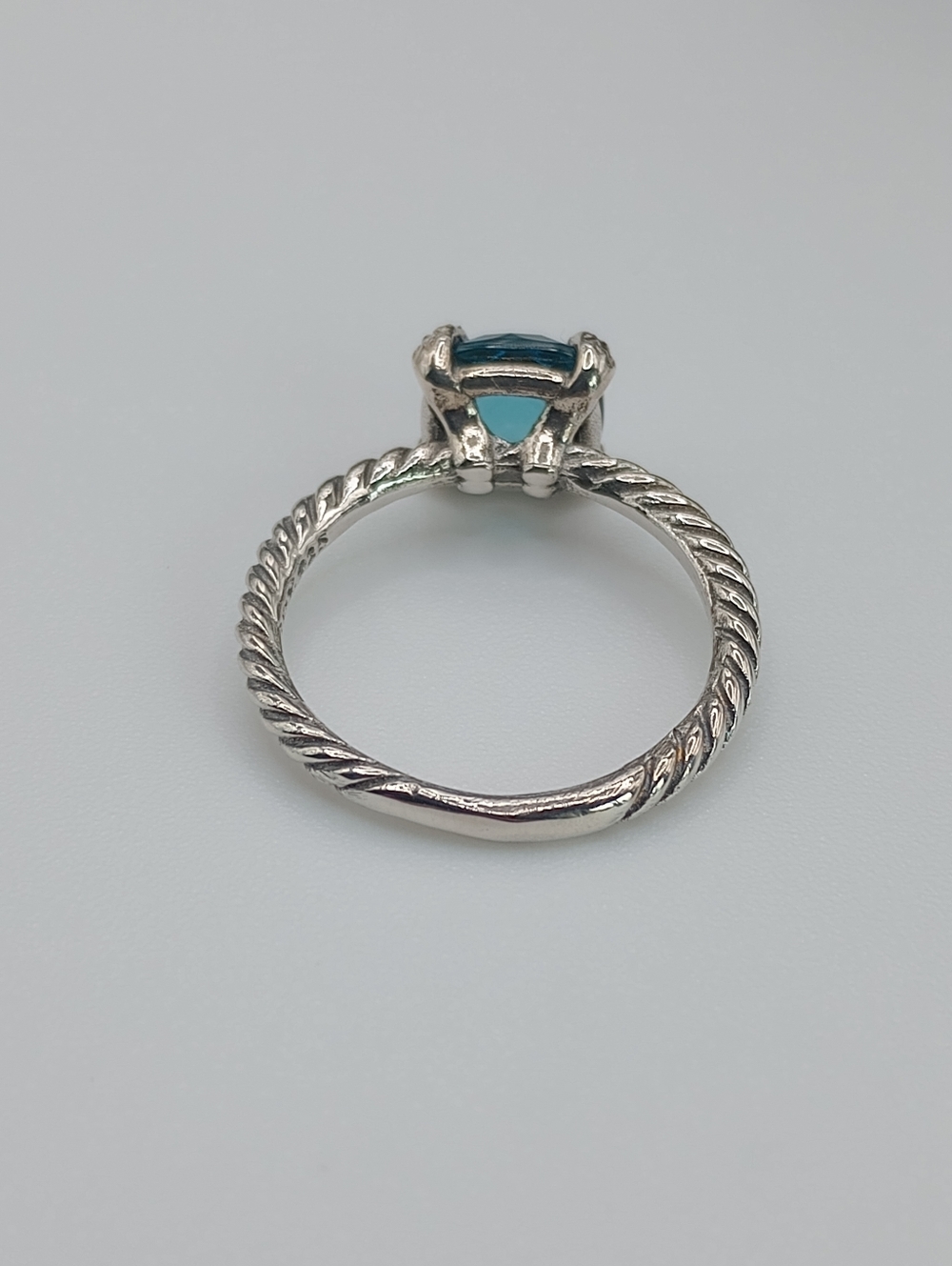 David Yurman Chantelaline with Diamonds 8 mm Ring - Picture 10 of 15